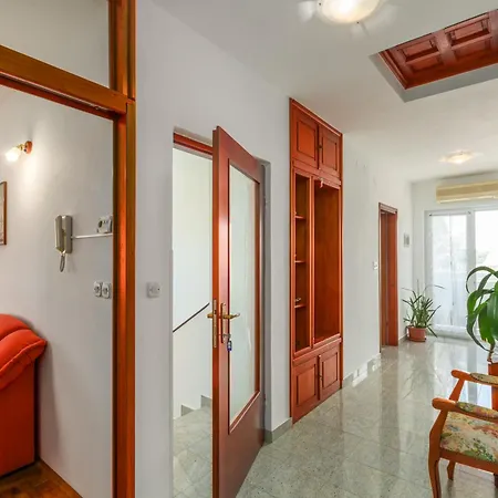 Appartement Anica Stinjan Pula